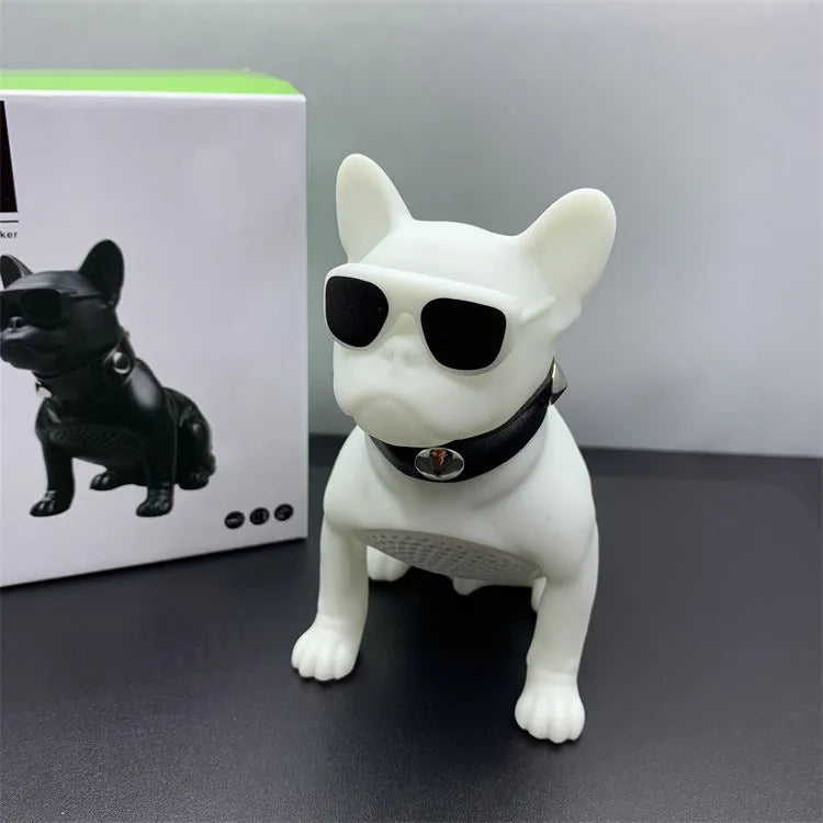 Bulldog Bluetooth wireless speaker in black, red, or white colour options