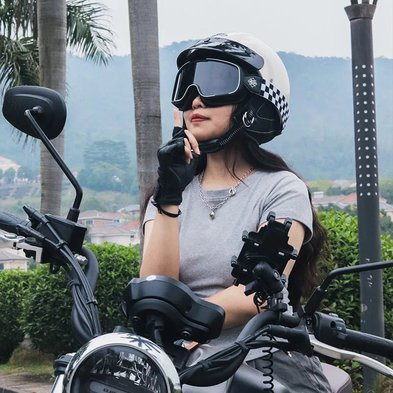 Retro motorcycle helmet in ABS construction showing colour options including ivory white and matte black