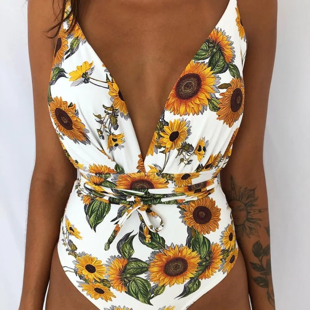Women's polypropylene swimwear in bikini, monokini, and one-piece styles, sizes S M L XL, Black Red and code colours
