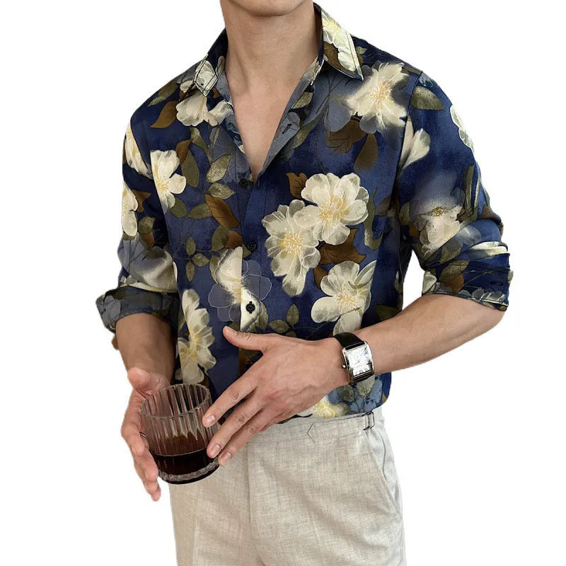 Loose fit short sleeve shirt for plus size women in green floral pattern, made from hemp with four-way stretch.