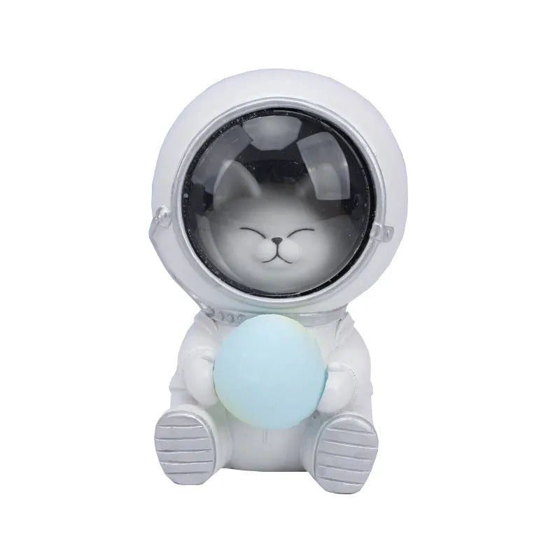 Starry sky projection night light in cute resin animal shapes including a bear, powered by USB or batteries.
