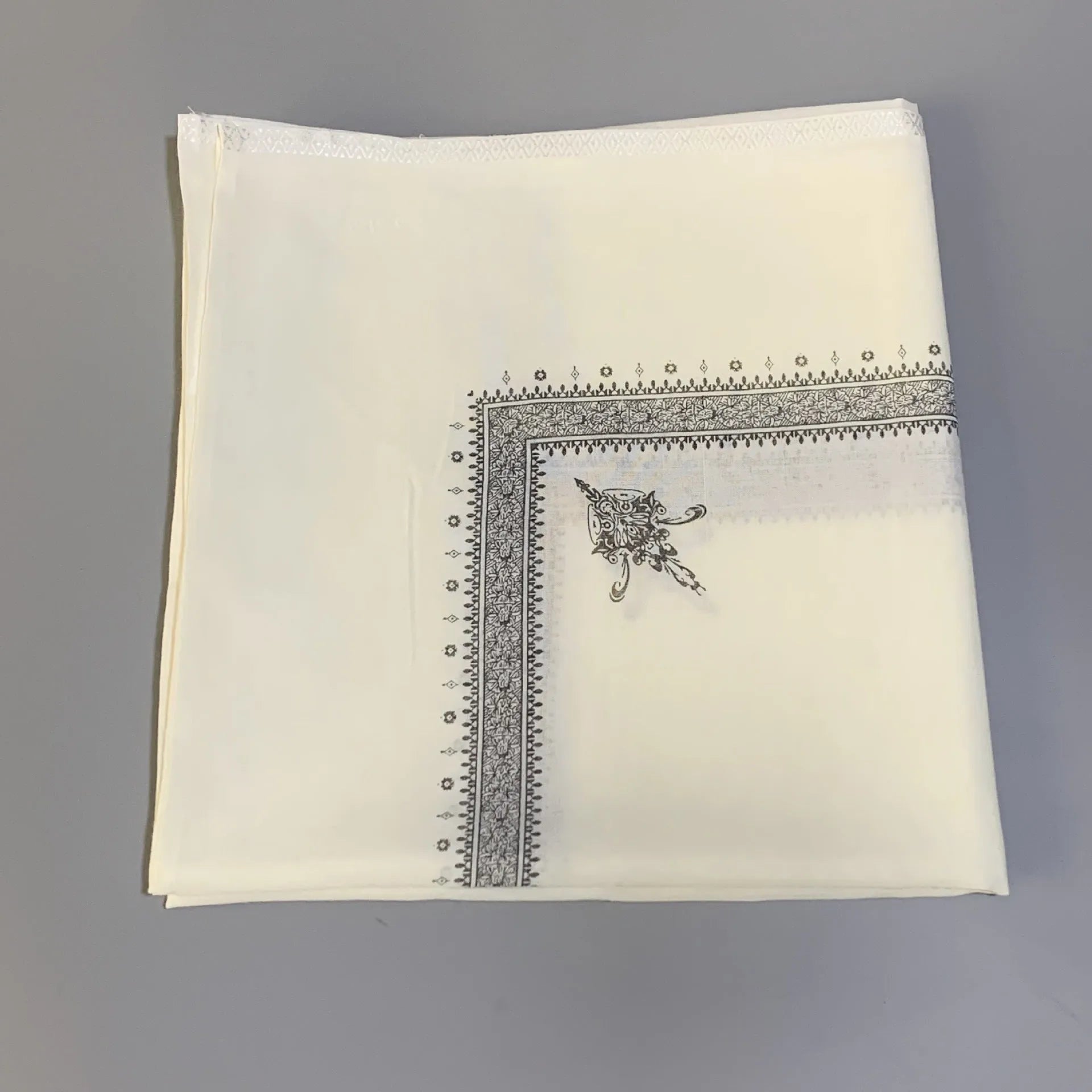 Printed square polyester scarf in multiple colour options measuring 138x138cm