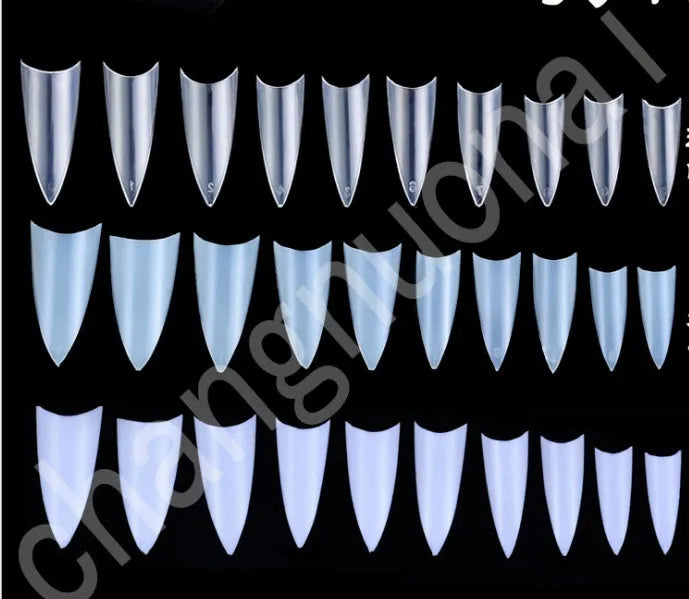 500 pieces of fake nail tips in ABS material, half tip shape, ten sizes 0-9, natural colour