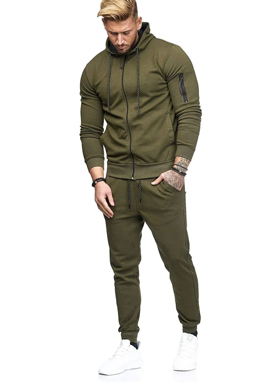 Men's sports suit cotton hooded long sleeve tracksuit set in five colours on model