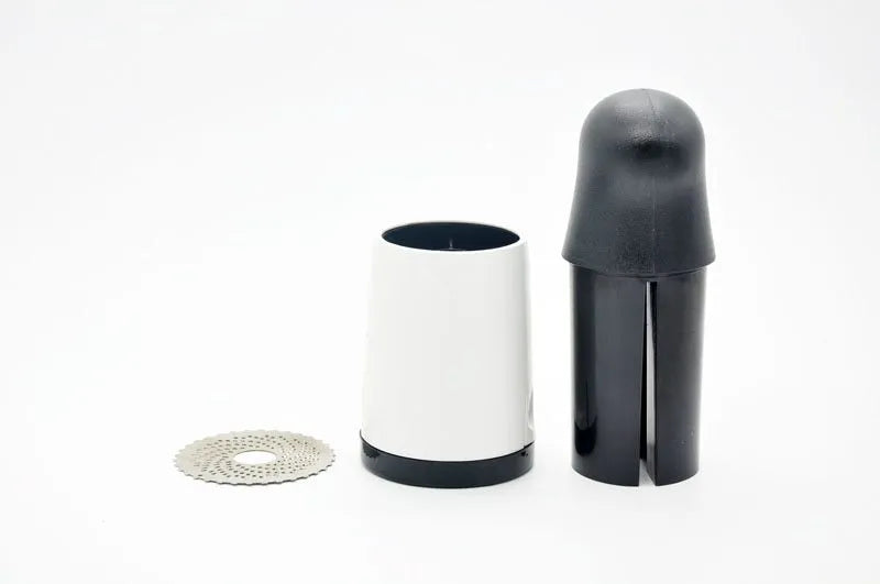 Stainless steel rotary cheese grater with 2 blades, black and white, 17 x 7.3cm handheld chocolate grinder