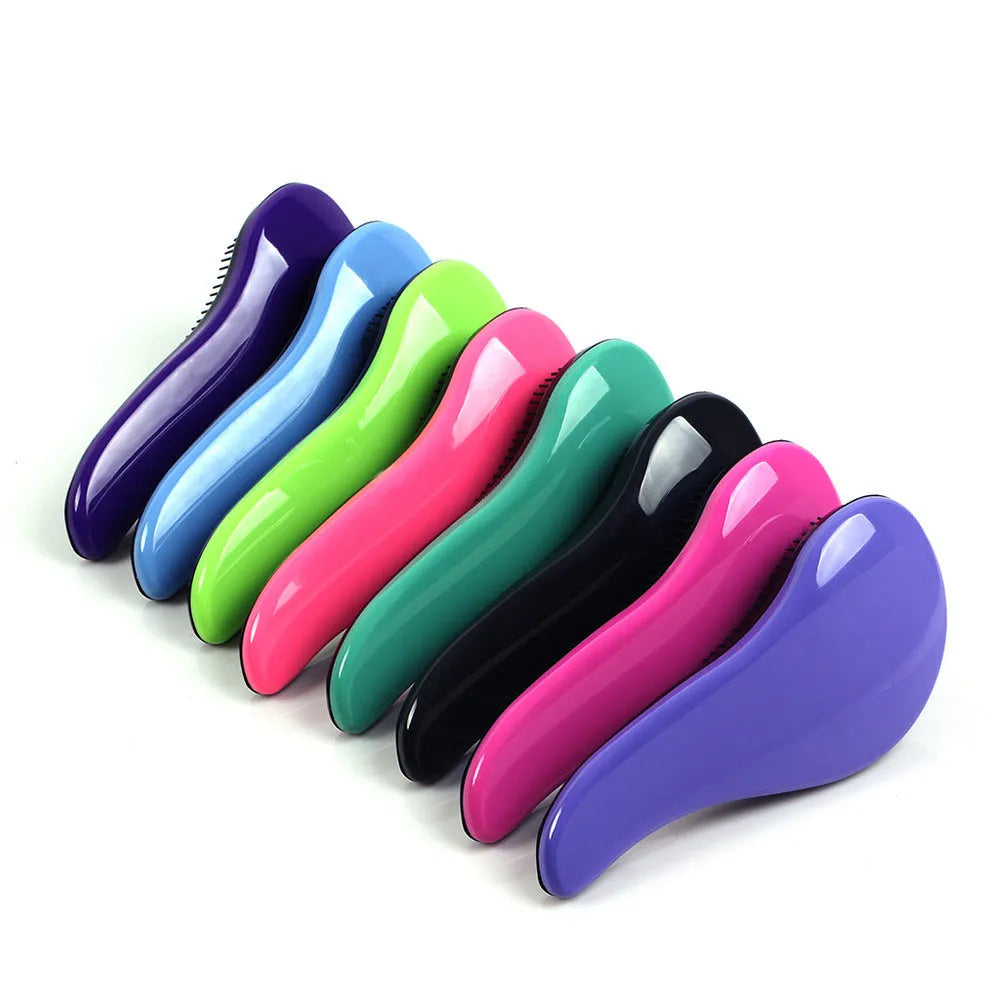 Plastic hair comb 18cm in black for detangling and styling