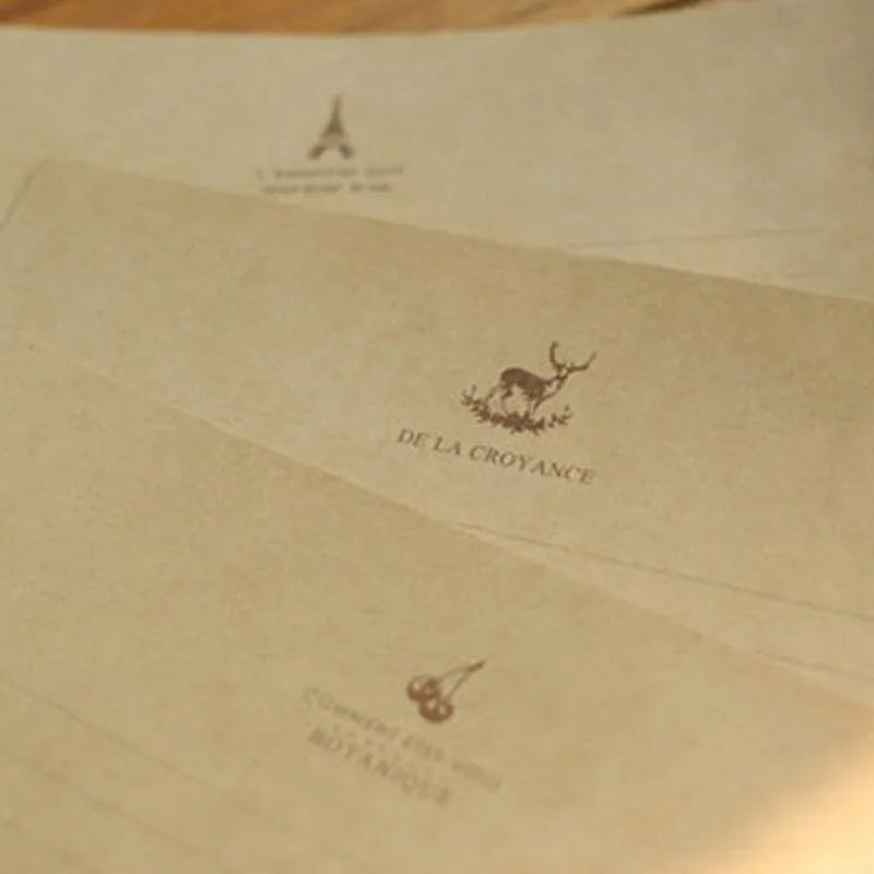 Brown vintage kraft paper stationery set with ten large sheets and two small notes in Chinese envelope style