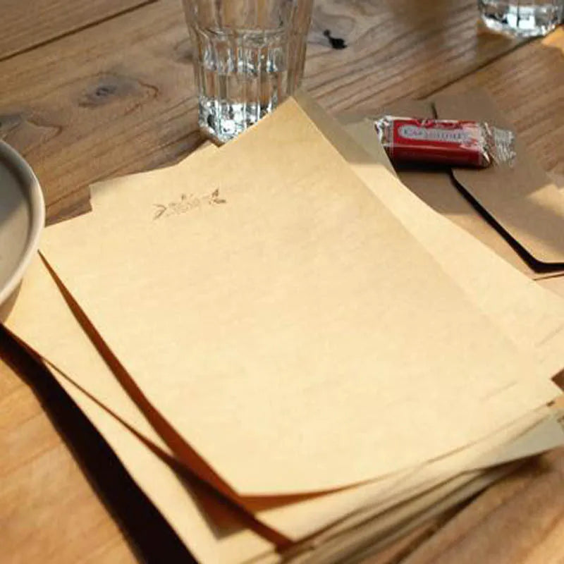 Brown vintage kraft paper stationery set with ten large sheets and two small notes in Chinese envelope style