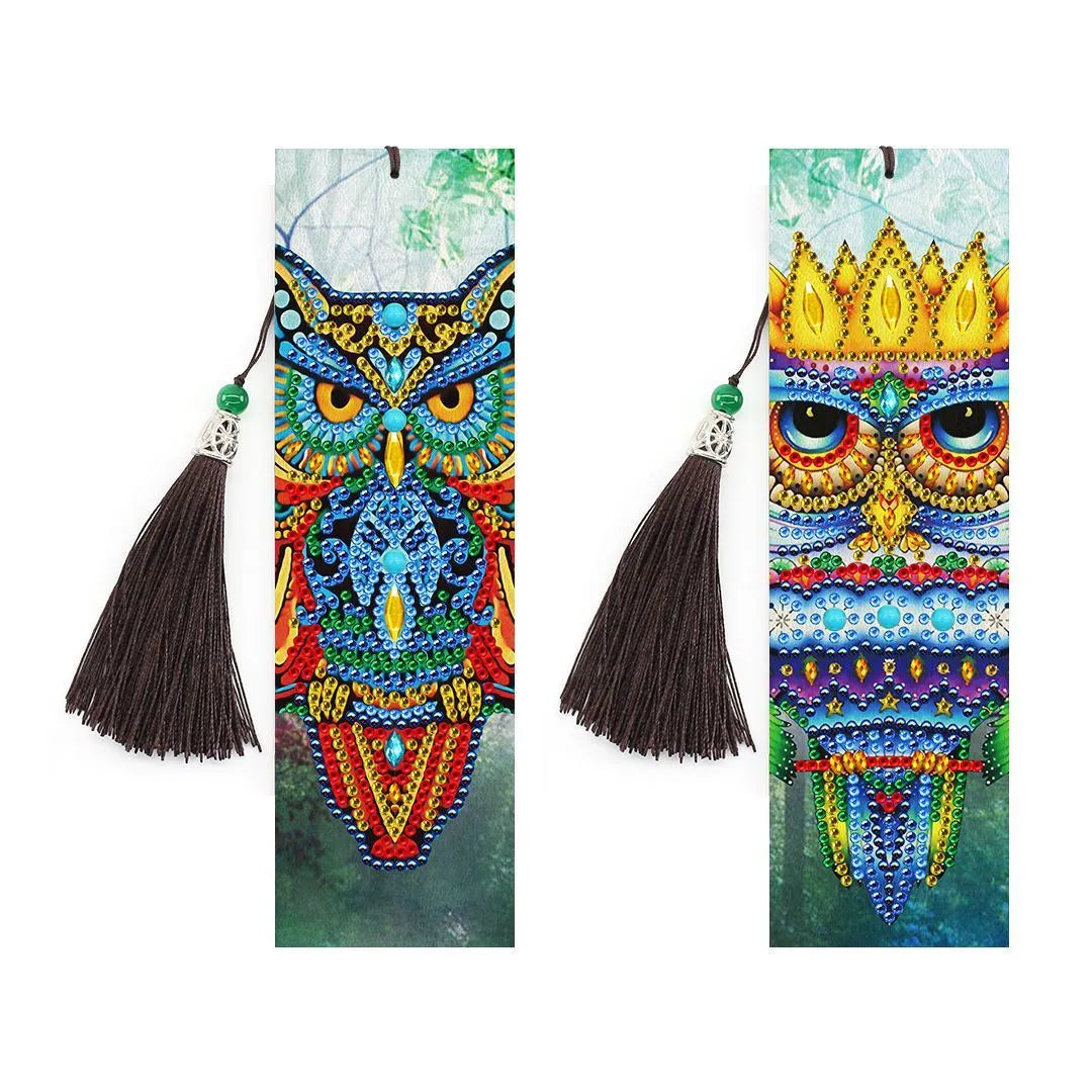 Handmade 5D diamond painting bookmark with pendant on PU material measuring 6x21cm