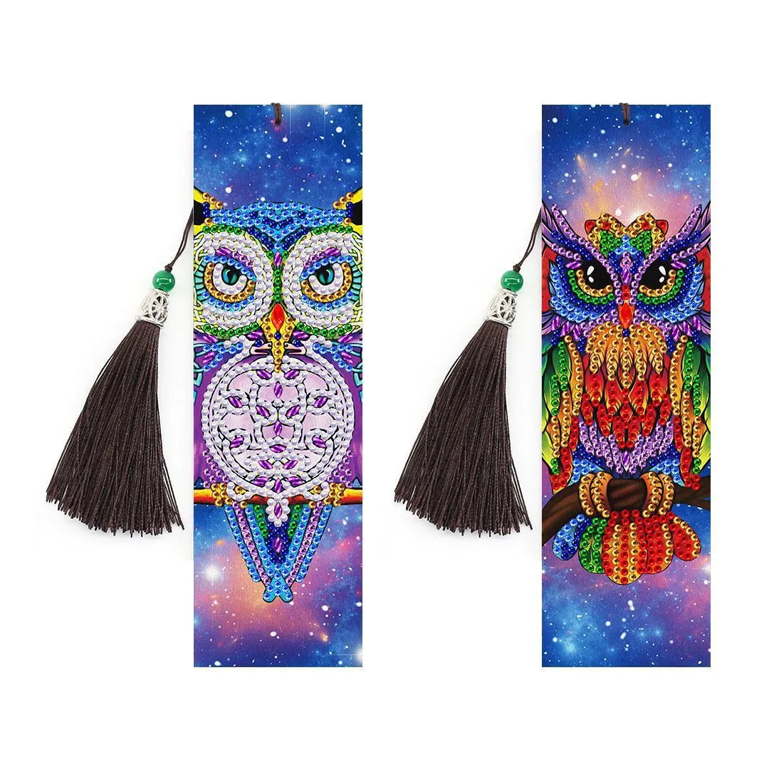 Handmade 5D diamond painting bookmark with pendant on PU material measuring 6x21cm