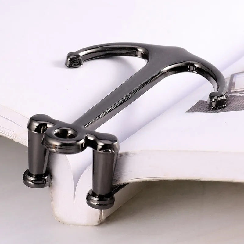 Creative metal bookmark page folder in silver with Japanese-style design, compact size 1.78 x 6.6 cm