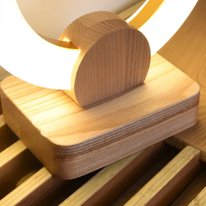 Wooden and acrylic circular Nordic style chandelier LED ceiling light in 20cm and 30cm diameter sizes