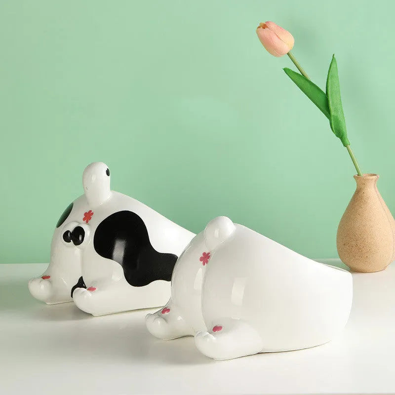 Ceramic pet bowl with inclined mouth design in a cute cat butt shape, suitable for cat or dog food and water