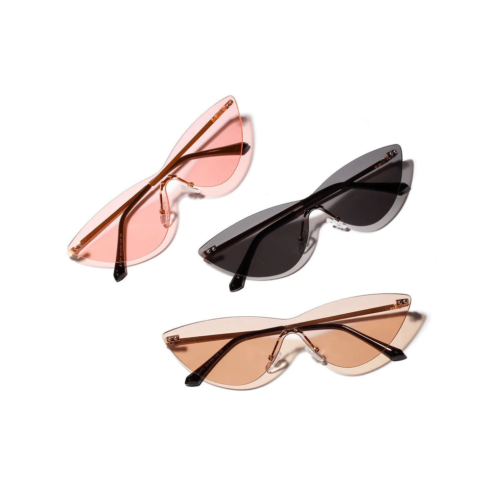 Brown vintage-style adult sunglasses with a metal frame and UV400 protection lenses.
