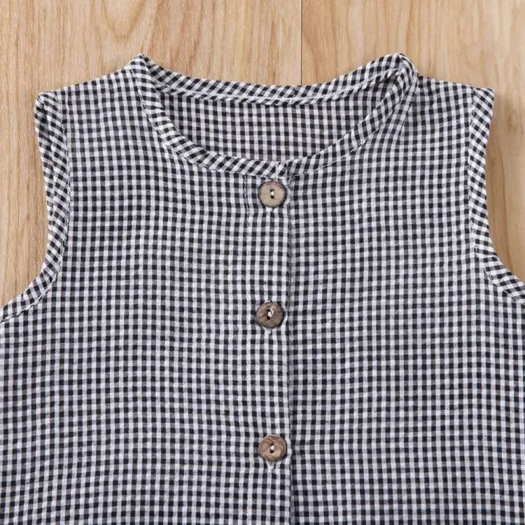 Black baby romper with lid buckle closure and sleeveless cotton design for newborns