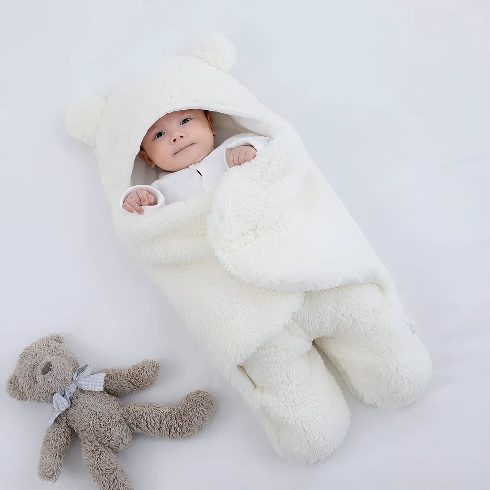 Cotton blend baby quilted sleeping bag wrapper in white plain pattern, 40x62cm size for 3 month old