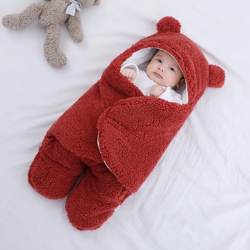 Cotton blend baby quilted sleeping bag wrapper in white plain pattern, 40x62cm size for 3 month old