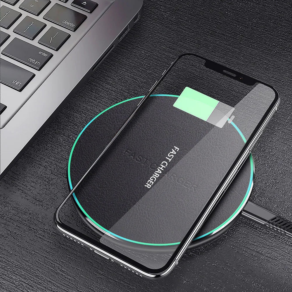 Black 10W wireless car charger with aluminium alloy casing for Apple Samsung Huawei Xiaomi phones