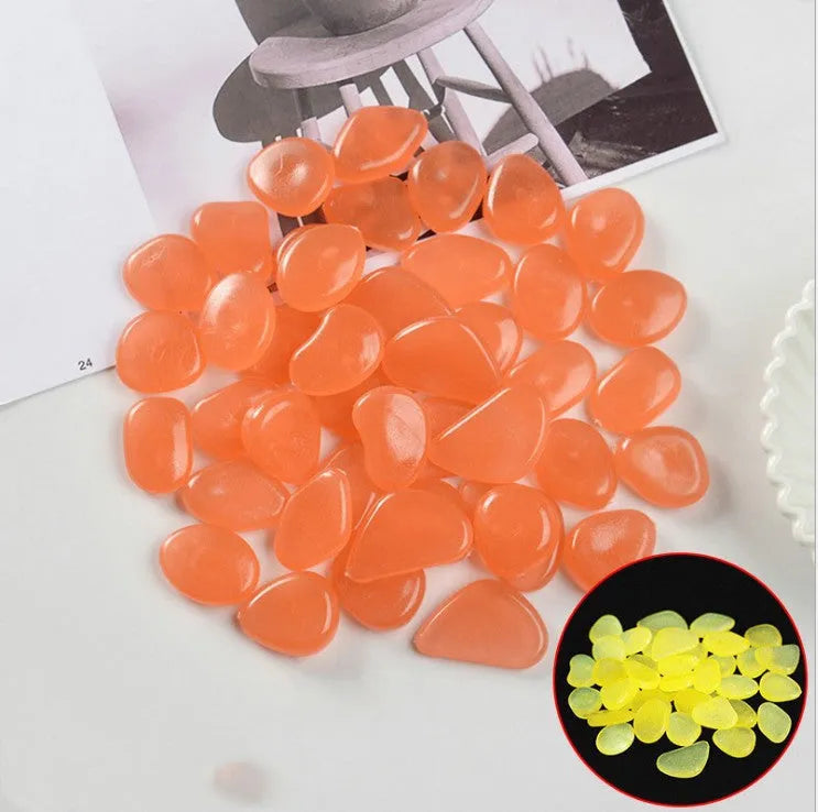 Qiming luminous fluorescent pebbles in mixed colours for aquarium and garden decoration