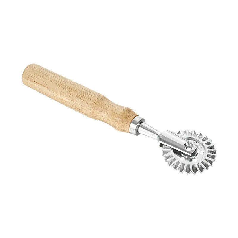 Round zinc alloy biscuit mould and cake cutter for pastry, dim sum and dumpling crusts