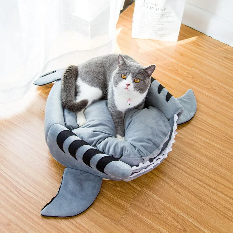 Grey shark-shaped pet bed for small dogs and cats with velvet fabric