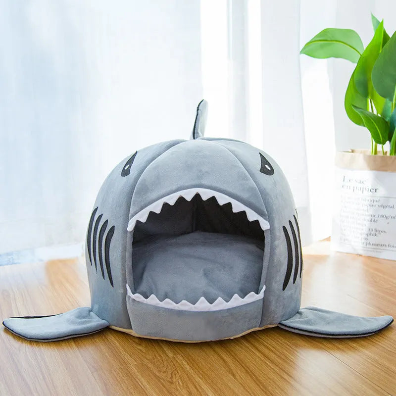 Grey shark-shaped pet bed for small dogs and cats with velvet fabric