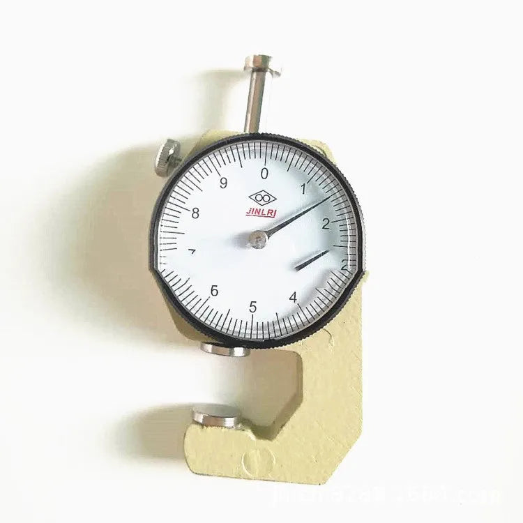 Digital thickness gauge with display for measuring steel tubes, film, and cloth materials from 0-20mm