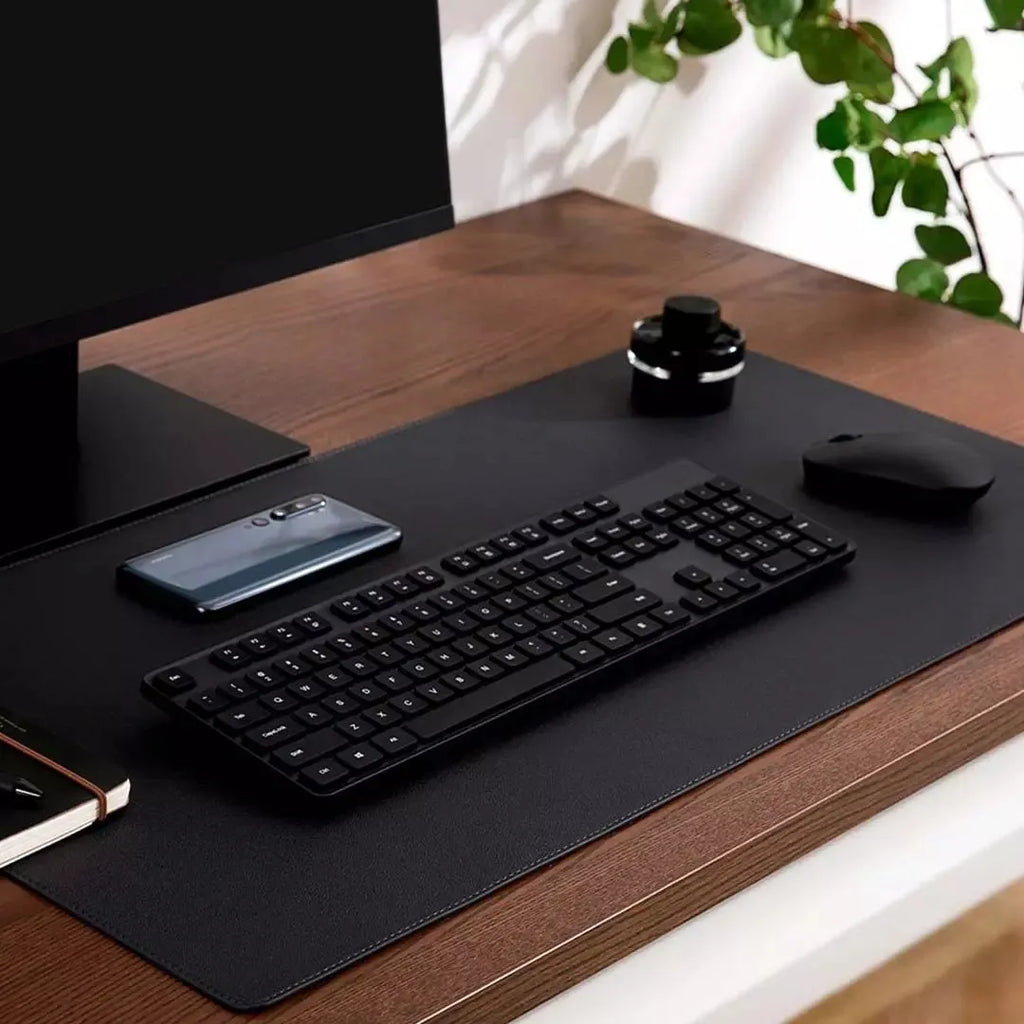 Extra large black or grey mouse pad, 800x400x2mm, waterproof surface, with storage bag.