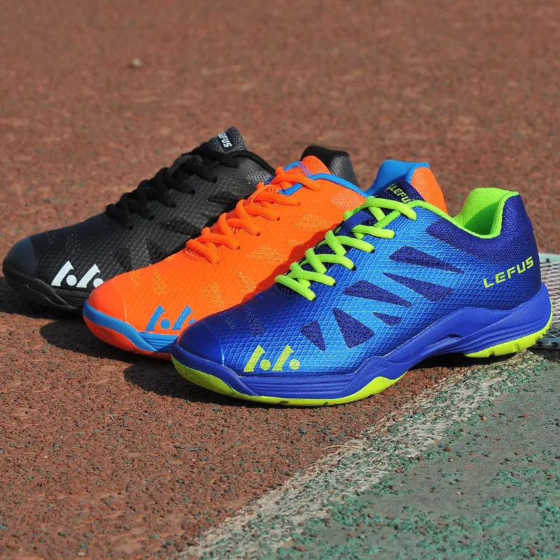 Men's L010 blue badminton shoes with mesh upper and rubber sole