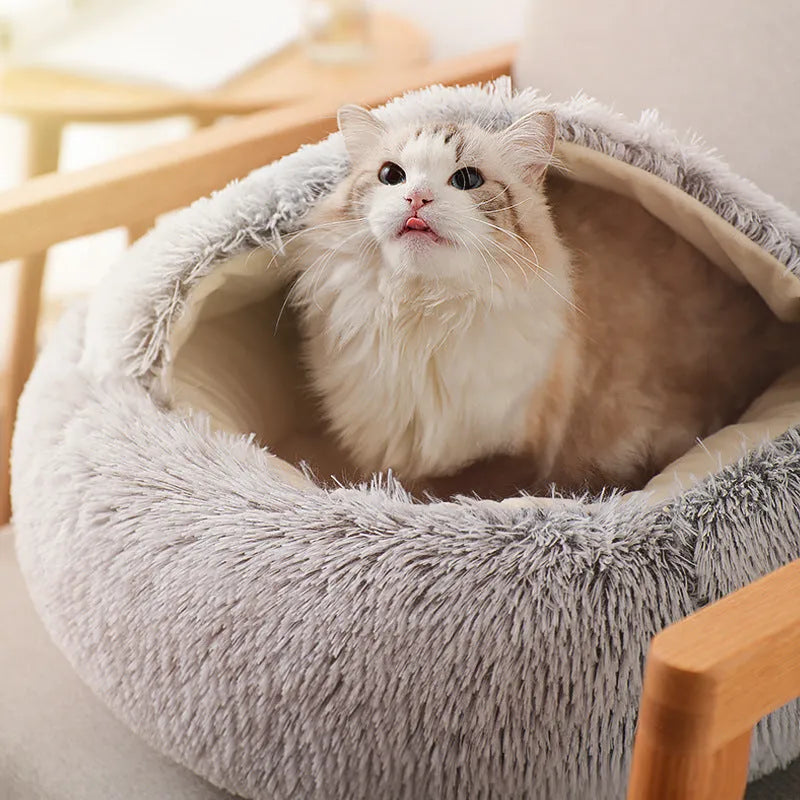 Semi-enclosed cat bed in crystal velvet or plush fabric, 40cm or 50cm diameter, available in four colours