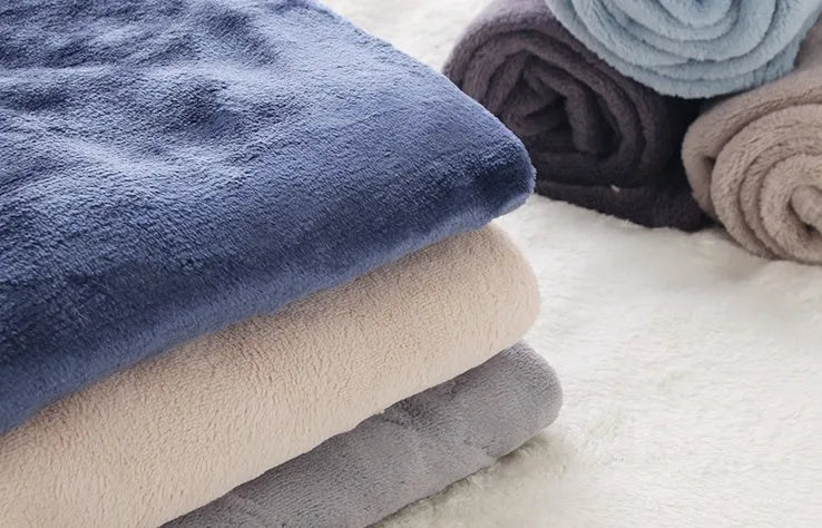 Pet blanket quilt for dogs and cats, large 100x70cm, small 50x70cm, random colour, kennel mat