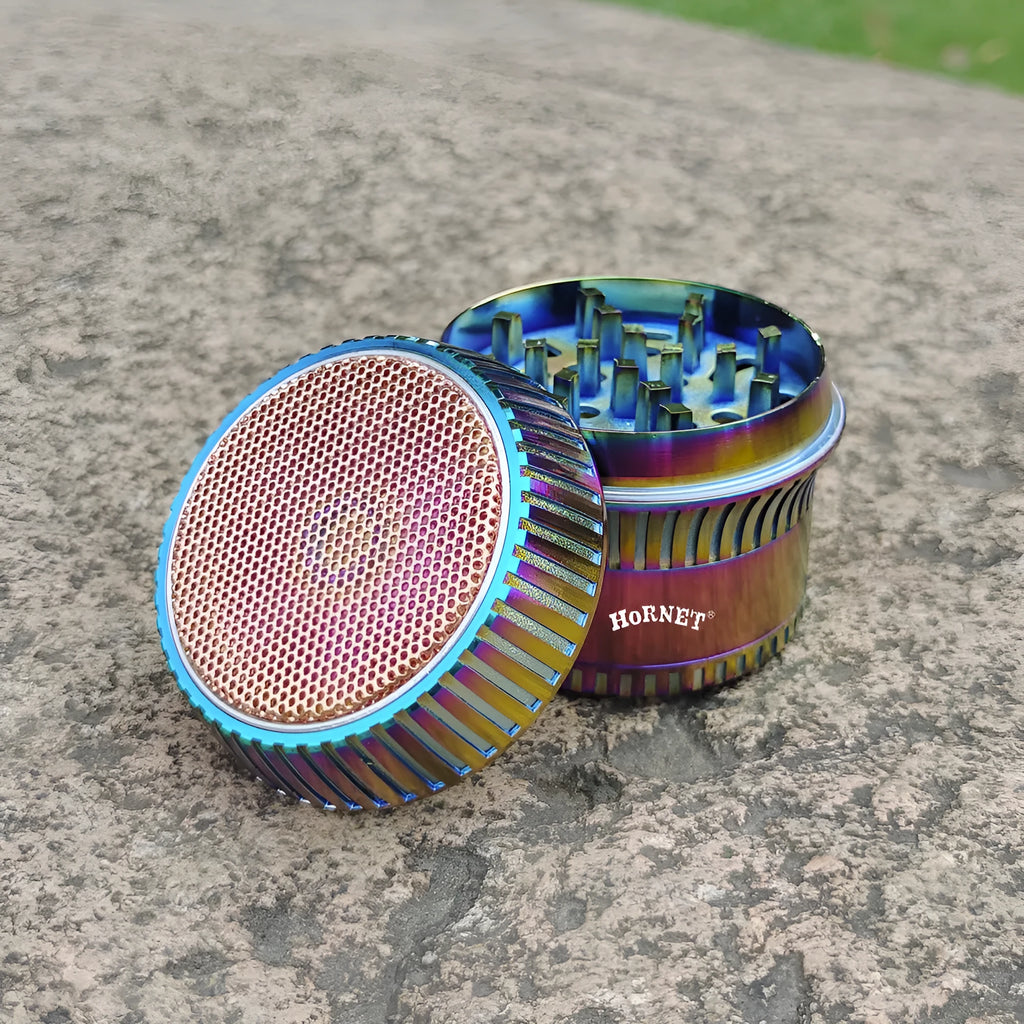 Creative mushroom zinc alloy smoke grinder with keychain and bottle opener in photo colour