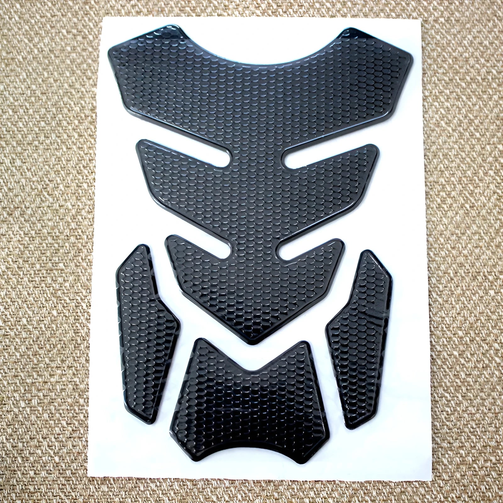 3D King Kong pattern PVC soft rubber fishbone car sticker for motorcycle fuel tank, 19x14cm, set of four with black edges
