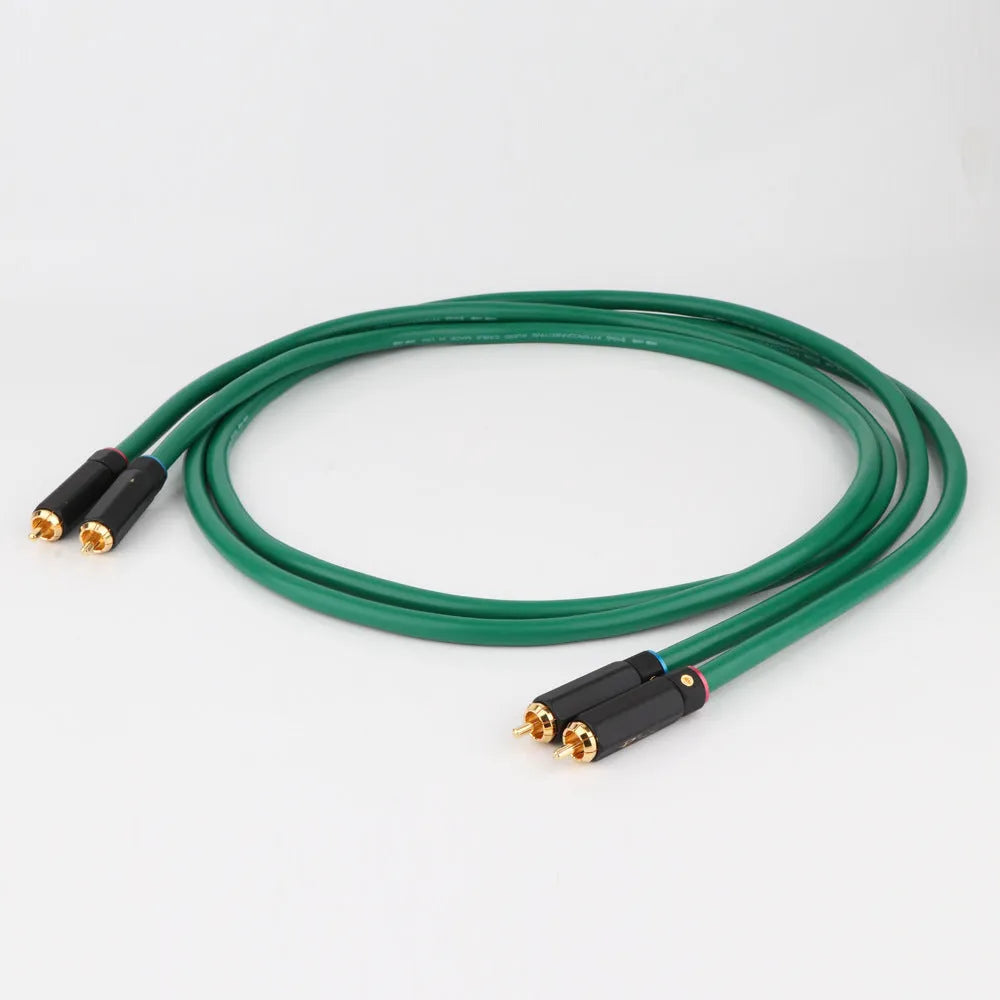 4-core shielded audio cable with silver-plated RCA connectors for amplifier connections