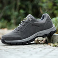 Men's low-cut outdoor hiking shoes in army green with cloth interior and viscose sole