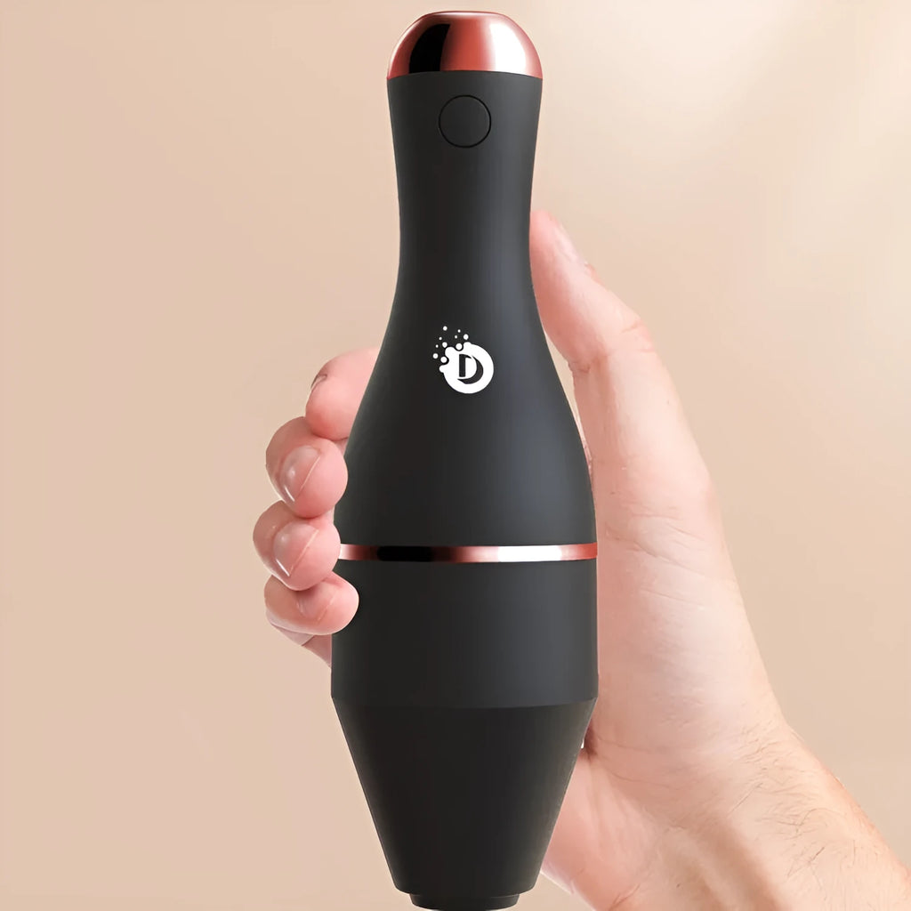 Electric makeup brush cleaner in black with USB cable and cleaning tank for automatic brush head cleaning