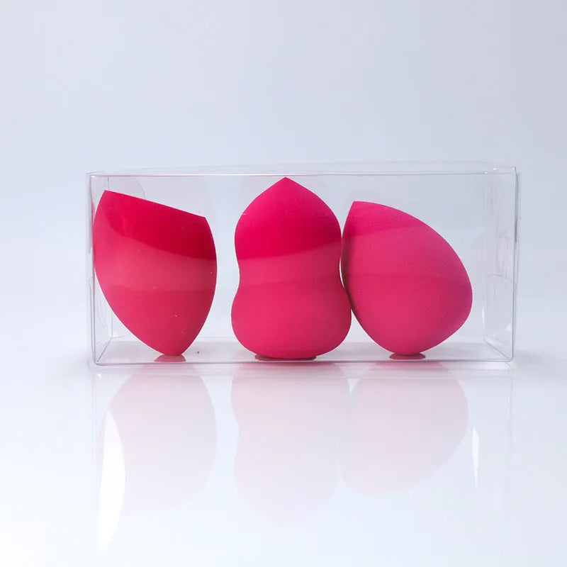 Super soft powder-free makeup egg in Sky Blue, 6x4cm hydrophilic polyurethane blending sponge