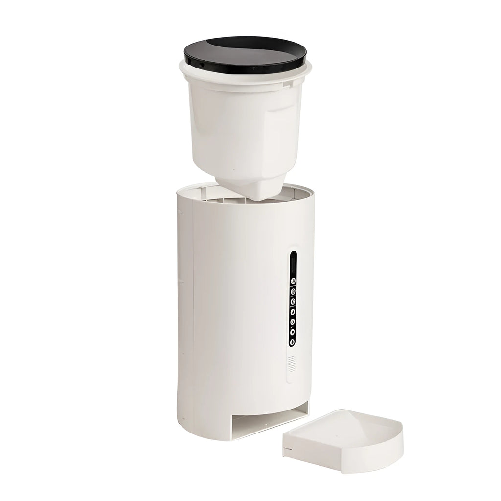 White smart pet feeder with 4.6L capacity and programmable timing for cats and dogs