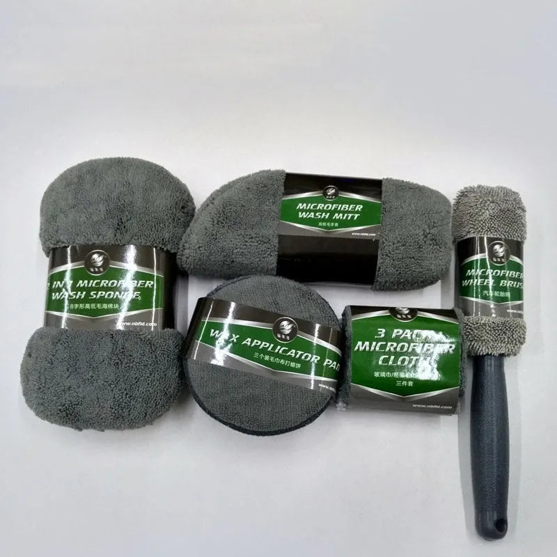 9-piece car wash kit with tire brush, wool glove, sponge block, two 280G/M2 towels, waffle cloth and three waxing cakes