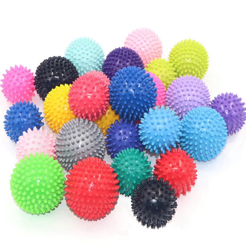 Fitness sports fascial point massage ball set with hard spikes, 7.5cm and 9cm, in dark purple and green