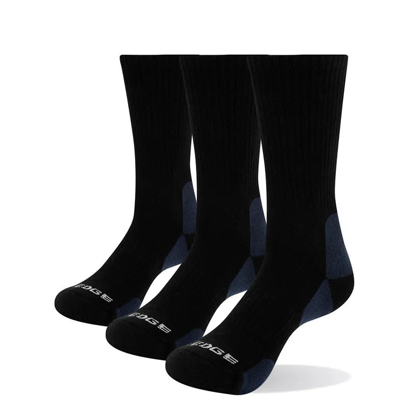 Men's medium tube casual basketball socks in combed cotton with breathable sweat-absorbing fabric