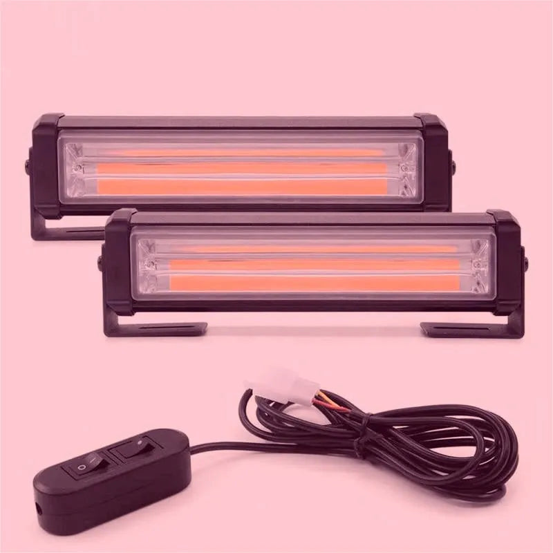 Yellow emergency vehicle strobe light with aluminium housing and COB LED illumination