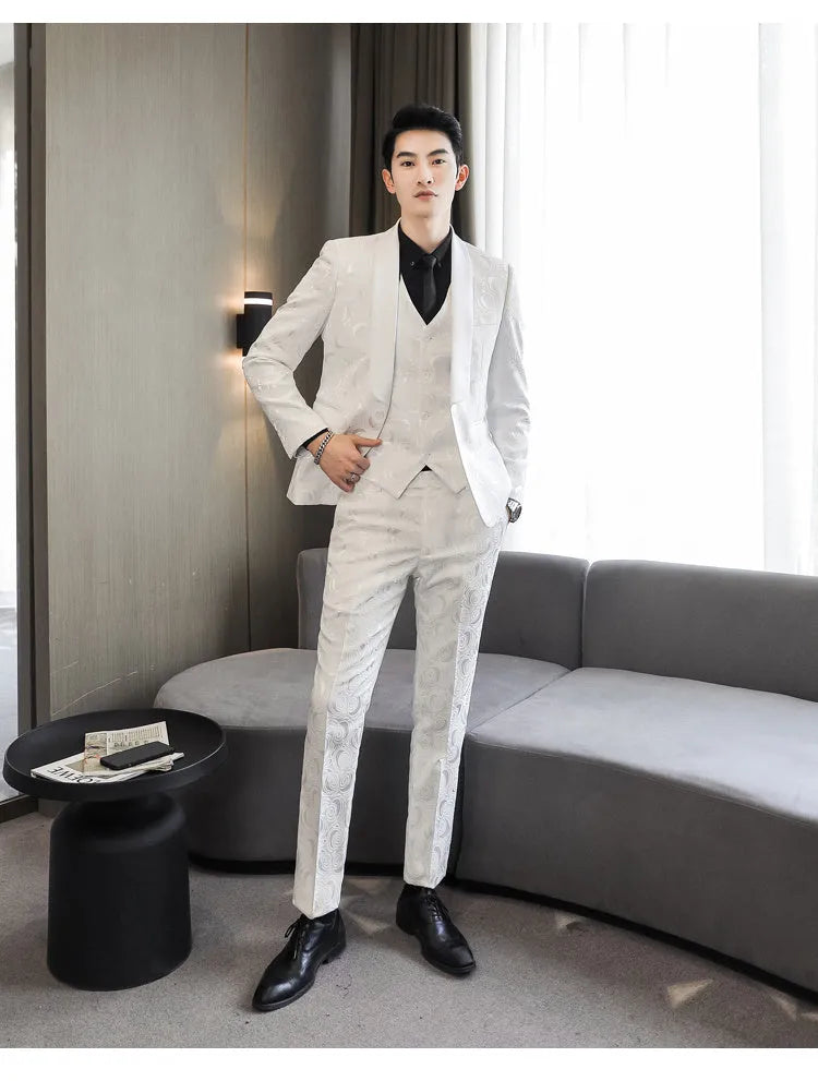 Men's wedding embossed three-piece suit in cotton blend with slim fit, white colour option