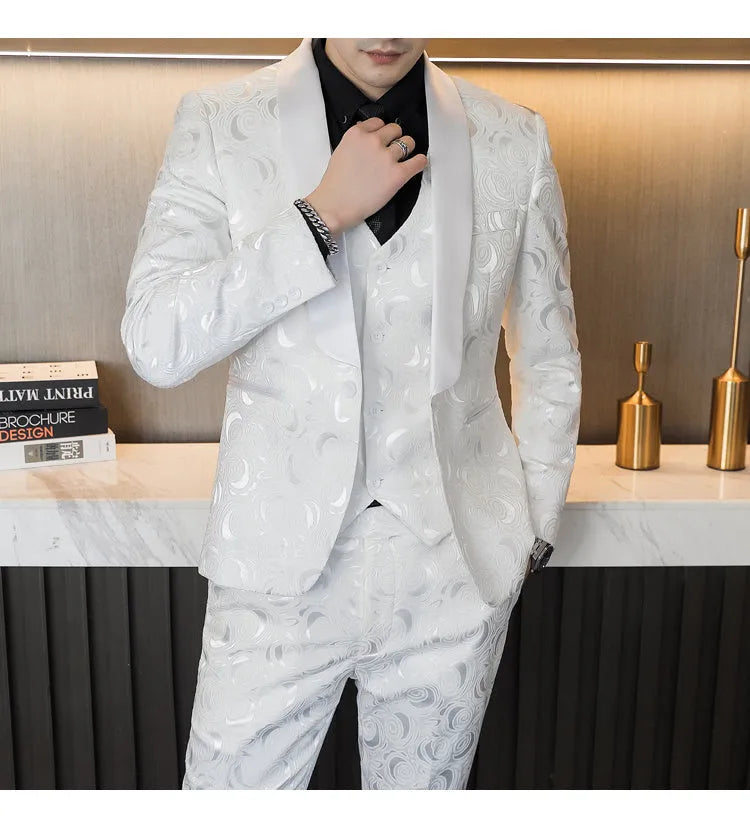 Men's wedding embossed three-piece suit in cotton blend with slim fit, white colour option