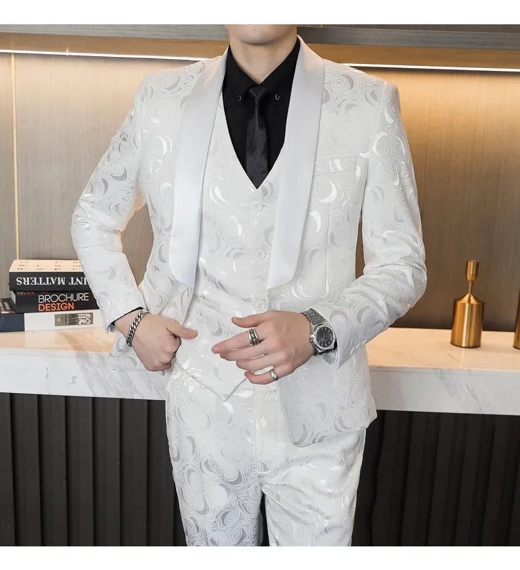 Men's wedding embossed three-piece suit in cotton blend with slim fit, white colour option