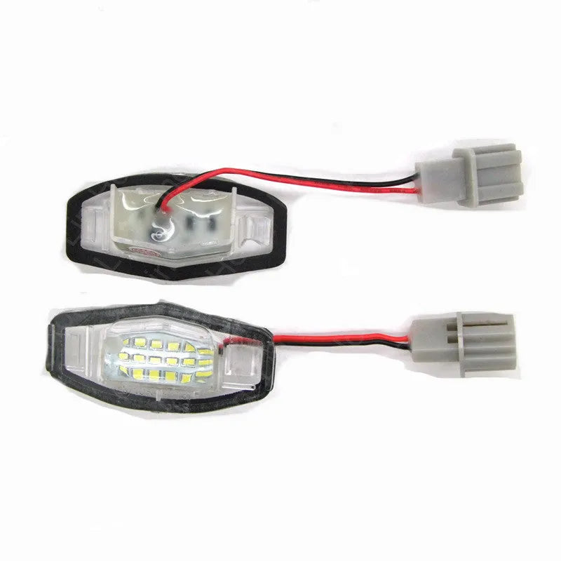 White LED licence plate light bulb for Honda Civic with plastic housing