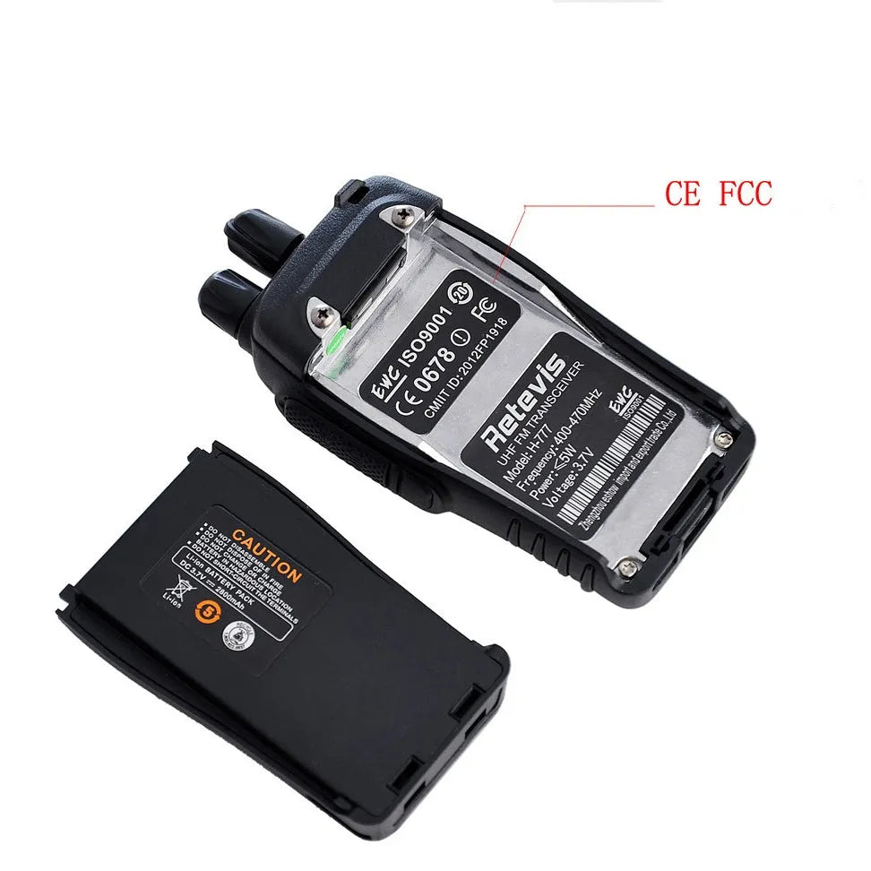 Black H777 single band UHF civil walkie talkie with antenna, 60x33x115mm size