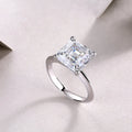 Heart-shaped moissanite wedding ring set in S925 silver with platinum plating, square 10*10 mm stone, gift box packaging