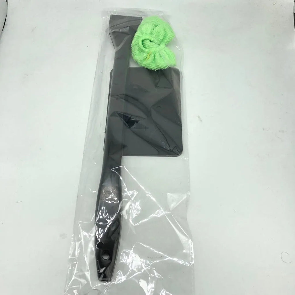 Car window pivoting microfiber cleaner with telescopic pole and eight cloth covers in PP material 39x13x9cm