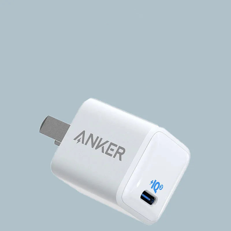 White 18W USB fast charge travel mobile phone charger with UK plug